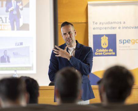 Imagen Deepak Daswani en la charla EII
