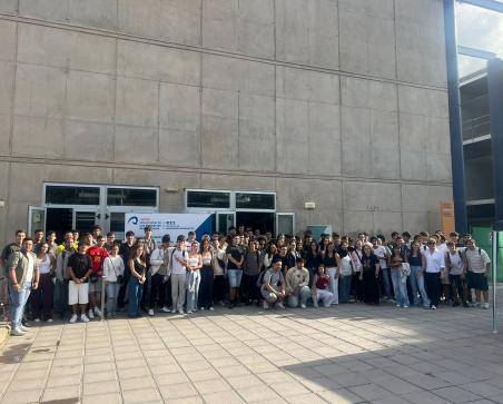 Foto Encuentro 2025 entre tutores, mentores y mentorizados de la Escuela de Ingeniería Informática